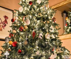 Rompicapo di Albero di Natale con gli ornamenti