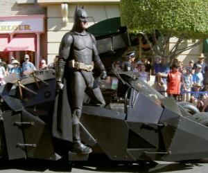 Rompicapo di Batman nel suo Batmobile