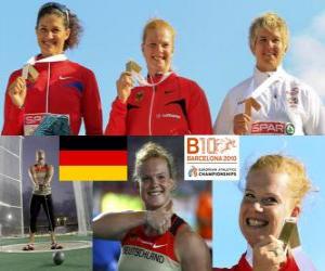 Rompicapo di Betty Heidler campione di lancio del martello, Tatiana Lysenko e Anita W&#322;odarczyk (2 ° e 3 °) di atletica leggera Campionati europei di Barcellona 2010