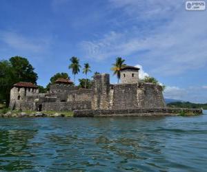 Rompicapo di Castillo de San Felipe de Lara, Rio Dulce, Guatemala