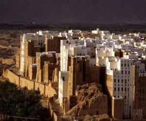 Rompicapo di Città Vecchia murato Shibam, Yemen.