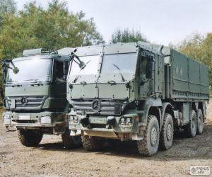 Rompicapo di Due camion militari