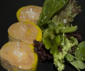Rompicapo di Foie gras mi-cuit con insalata