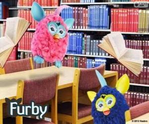 Rompicapo di Furbys nella libreria