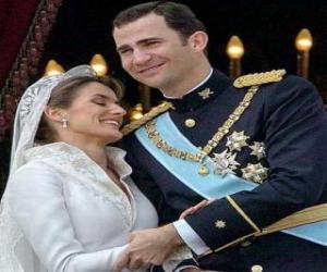 Rompicapo di Il principe Felipe e la principessa Letizia al ballo di gala in atteggiamento di amore