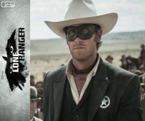 Rompicapo di John Reid (Armie Hammer) nel film Lone Ranger