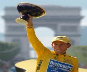 Rompicapo di Lance Armstrong con un trofeo