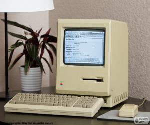 Rompicapo di Macintosh Plus (1986)