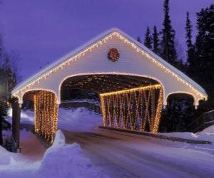 Rompicapo di Ponte coperto decorato per Natale