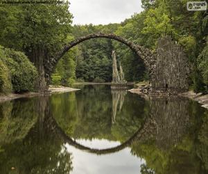 Rompicapo di Ponte del Diavolo di Rakotzbrucke, Germania