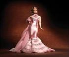 Barbie con il vestito da fantasia per festa