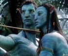 Il avatar na'vi di Jake e Neytiri pronto a lanciare una freccia