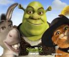 Shrek, l'orco con i suoi amici Ciuchino e Gatto con gli stivali