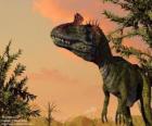 Cryolophosaurus ellioti, è conosciuta popolarmente come Elvisaurus, ricorda così la pettinatura della popolare pop star Elvis Presley.