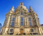 La Chiesa di Nostra Signora è una chiesa barocca luterana e un simbolo di riconciliazione, la Frauenkirche a Dresda, Germania