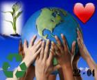 Giorno della Terra, il 22 aprile. Un mondo felice, un mondo di riciclaggio e di amore per l'ambiente