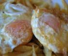 Uova fritte con patate