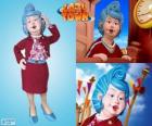 Bessie Busybody di LazyTown parlando al cellulare, telefonino