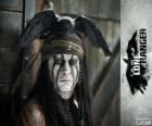 Tonto (Johnny Deep) nel film Lone Ranger