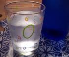 Bicchiere di acqua fredda