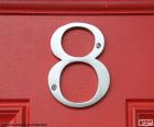 Numero 8, color argento