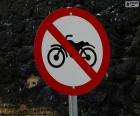 Segno proibito motocicletta