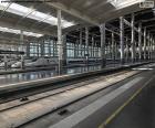 Stazione Puerta de Atocha riceve treni ad alta velocità e la maggior parte di lunga distanza, Madrid