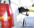 Auto diesel di rifornimento