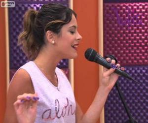 Rompicapo di Violetta cantando