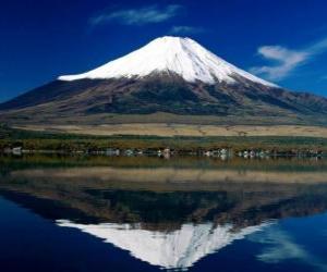 Rompicapo di Vulcano Fuji Yama è la montagna più alta del paese con 3.776 metri sul Giappone